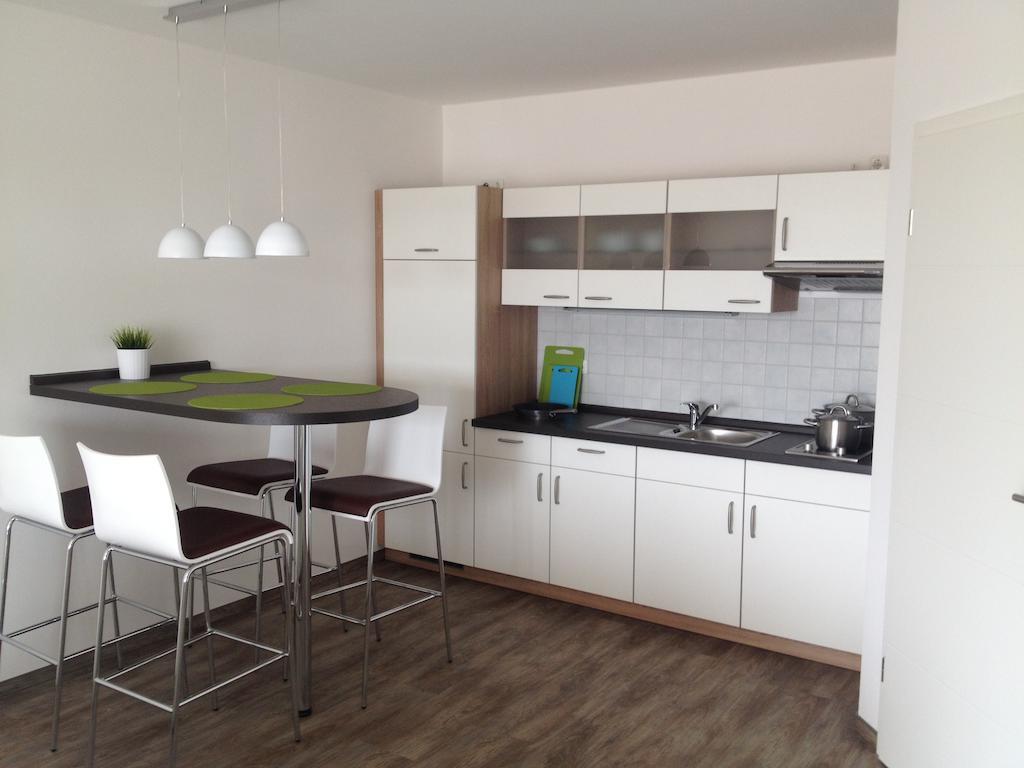שוורין Aparthotel Am Heidensee חדר תמונה